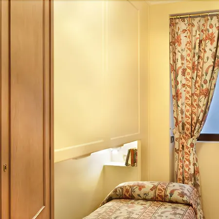 Hotel Carl And Do Baveno