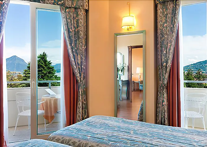 Carl And Do Hotel 4*